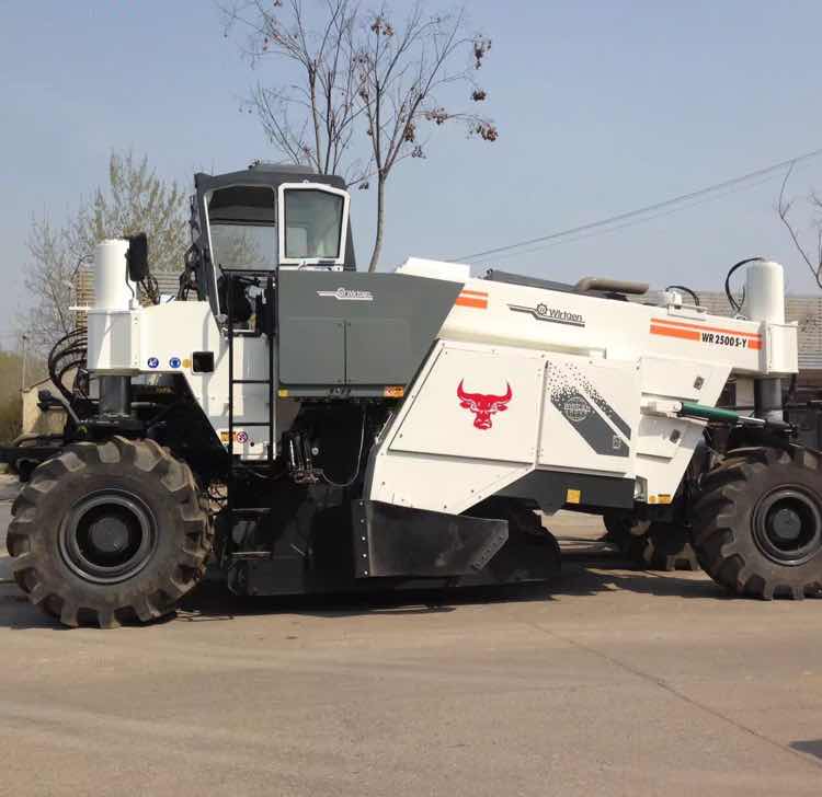 為什么工程團隊都會選擇冷再生機租賃？