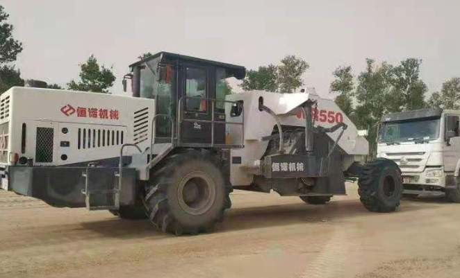 租賃冷再生機有什么優勢