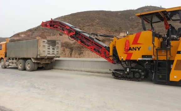 水泥冷再生和瀝青冷再生的有哪些區別？